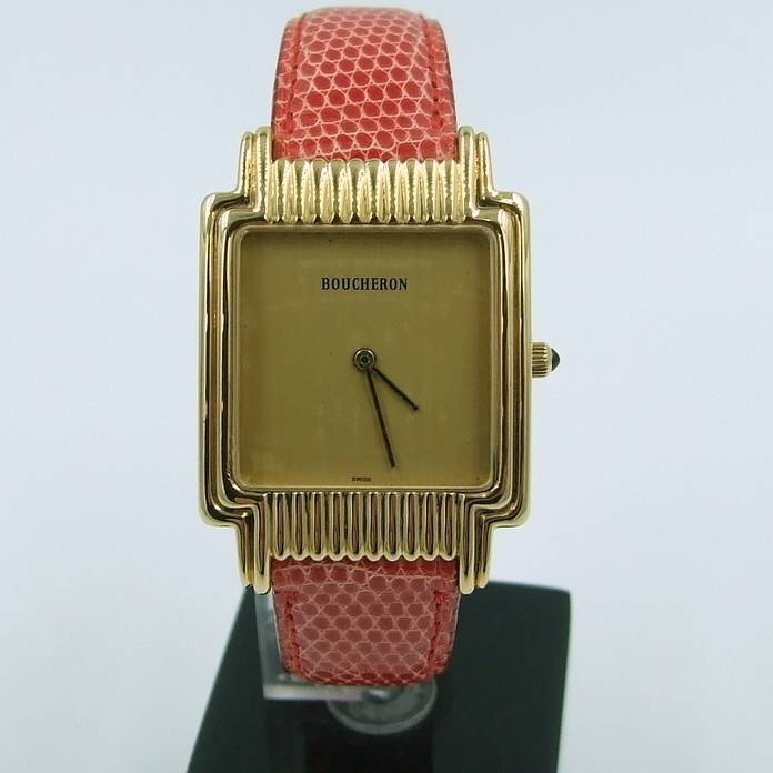 Montre rouge
